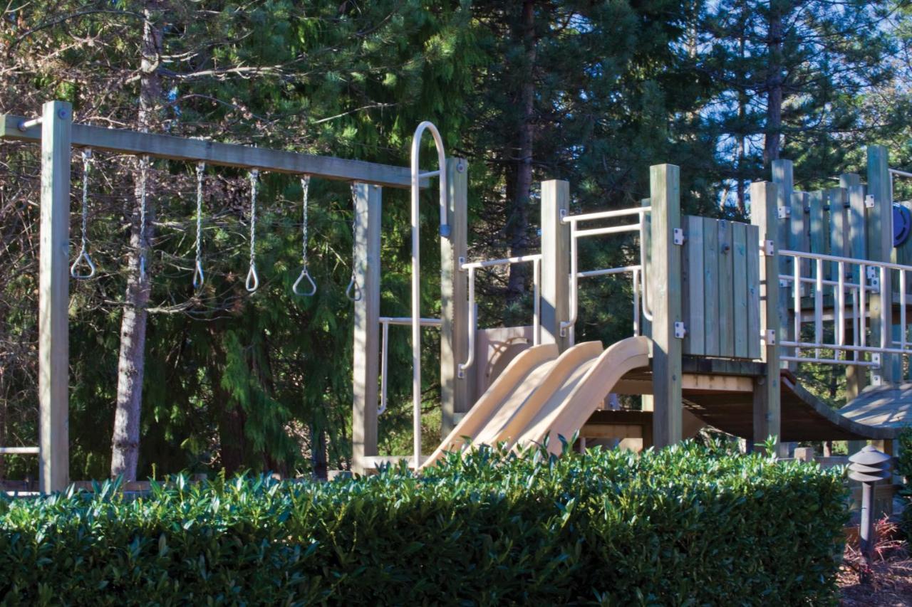 Whispering Woods Resort Welches Zewnętrze zdjęcie