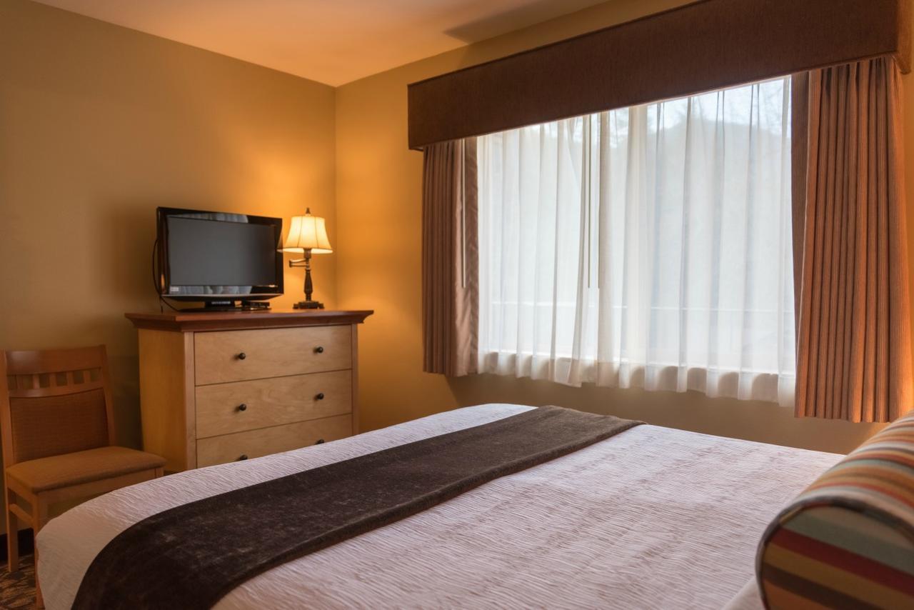 Whispering Woods Resort Welches Zewnętrze zdjęcie